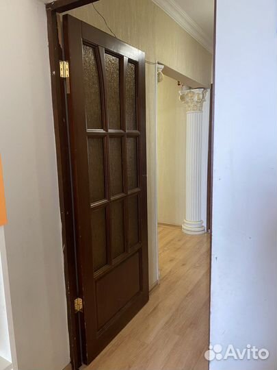 Двери межкомнатные с коробкой деревянные