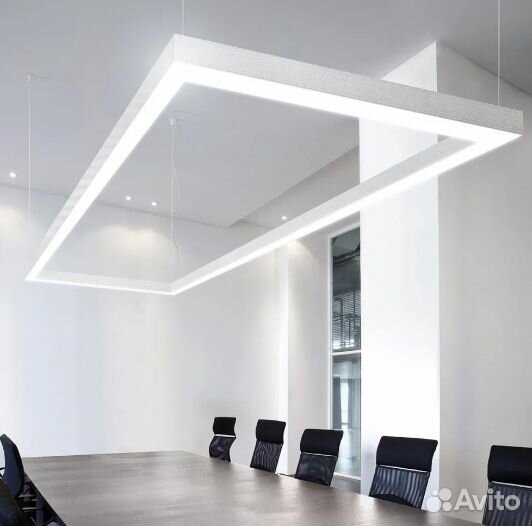 Светильник потолочный светодиодный фигурный