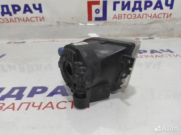 Фара противотуманная правая BMW 7-Series (F02) 63177182196