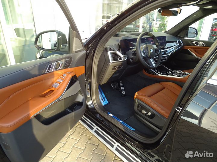 BMW X7 3.0 AT, 2023, 38 км