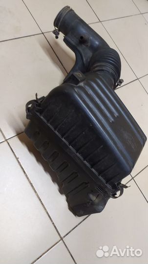 Корпус воздушного фильтра Hyundai Elantra 3 (XD2)