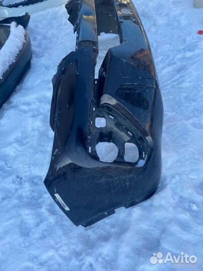 Бампер передний Toyota Fortuner