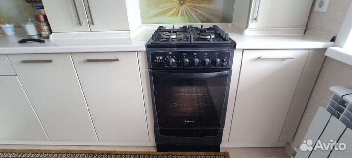 Кухонный гарнитур 3м