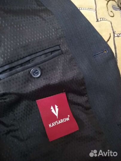 Школьный костюм