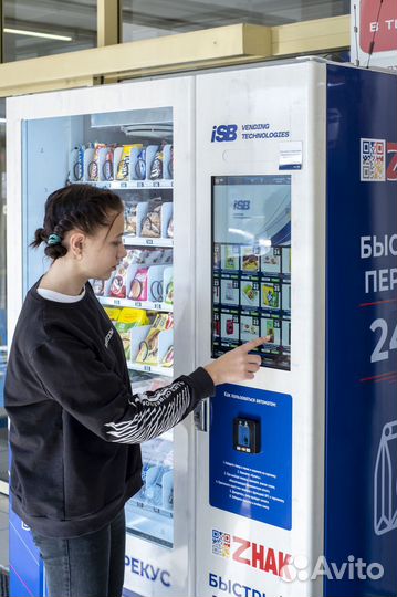 Снековый автомат и кофе корнер