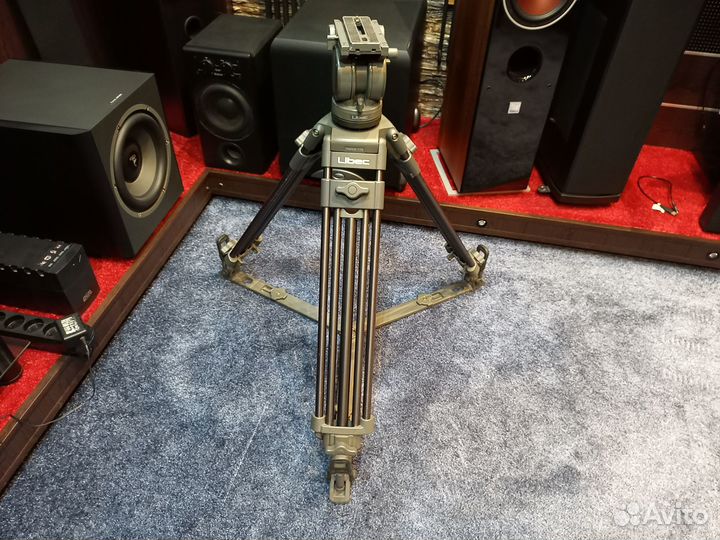 Штатив для камеры libec T72