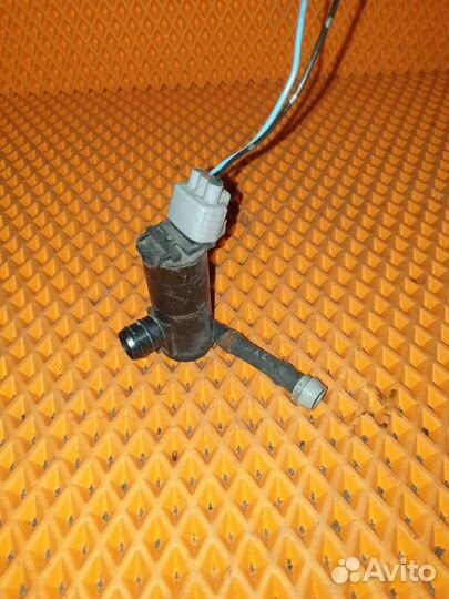 Насос омывателя фар Mazda 3