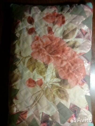 Декоративные подушки новые