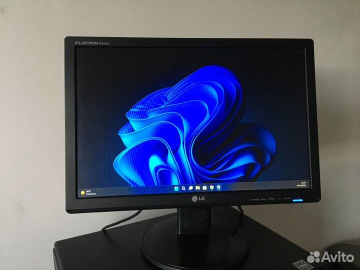 Монитор LG Flatron
