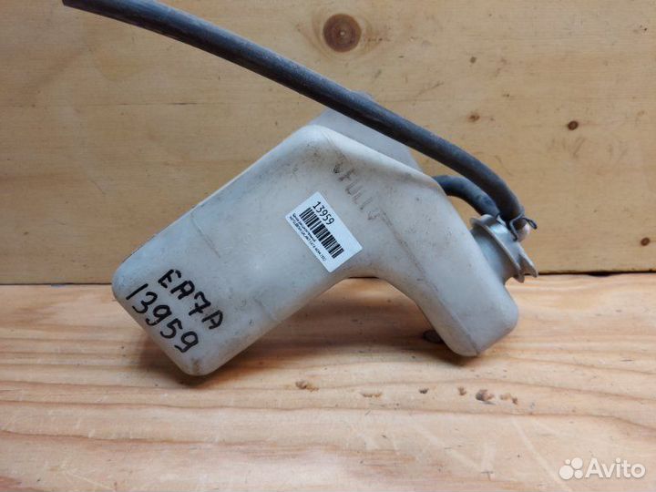 Бачок расширительный Mitsubishi Galant EA7A 4G94