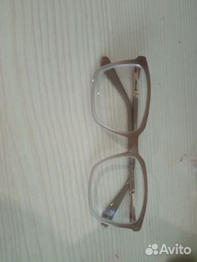 Линзы контактные