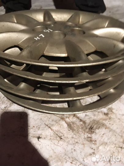 Колпак колесный крайслер 300М