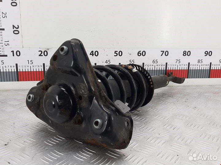 Стойка для Volkswagen Passat 5