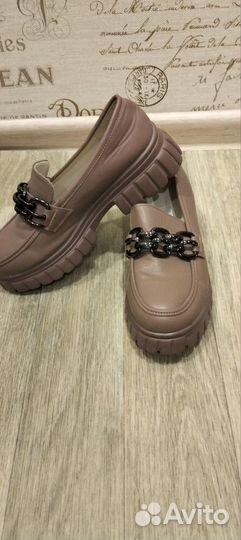 Лоферы женские 38 размер