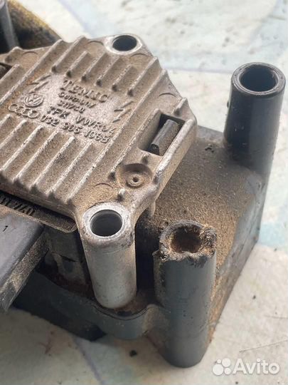 Катушка зажигания модуль 032905106B