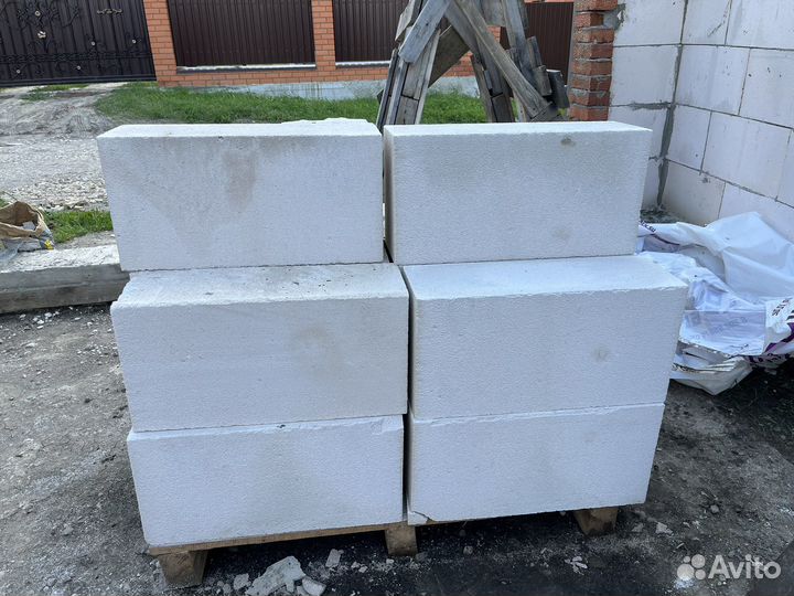 Блок газосиликатный