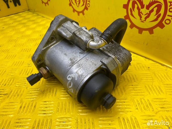 Кронштейн масляного фильтра Chrysler Voyager