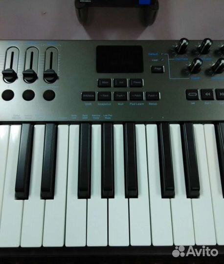 Midi клавиатура impact lx49+