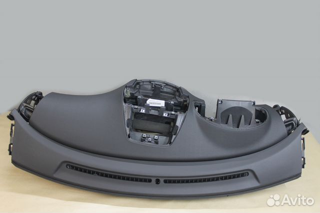 Торпедо Hyundai i30 панель приборов