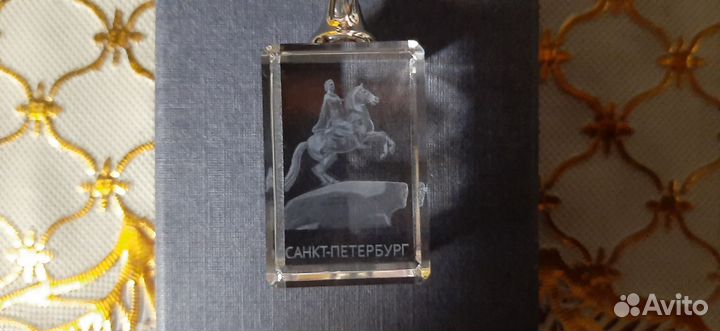 Брелок подарочный Санкт-Петербург