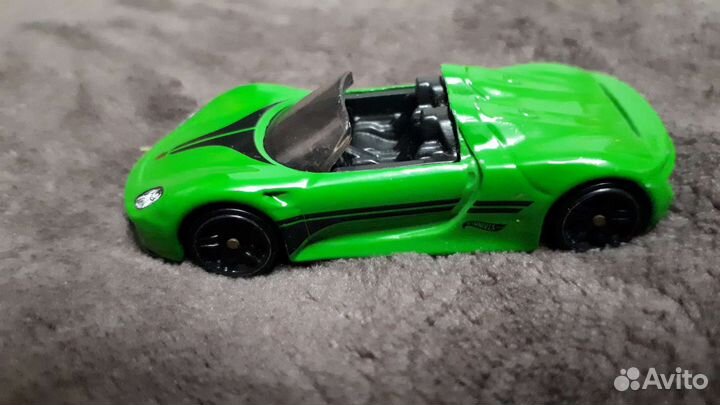 Машинки модельки хотвилс