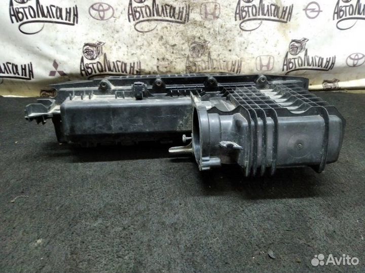 Корпус воздушного фильтра LADA Largus K9K8796 2009