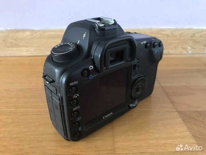 Canon 5D mark ii body (пробег 5 тысяч)