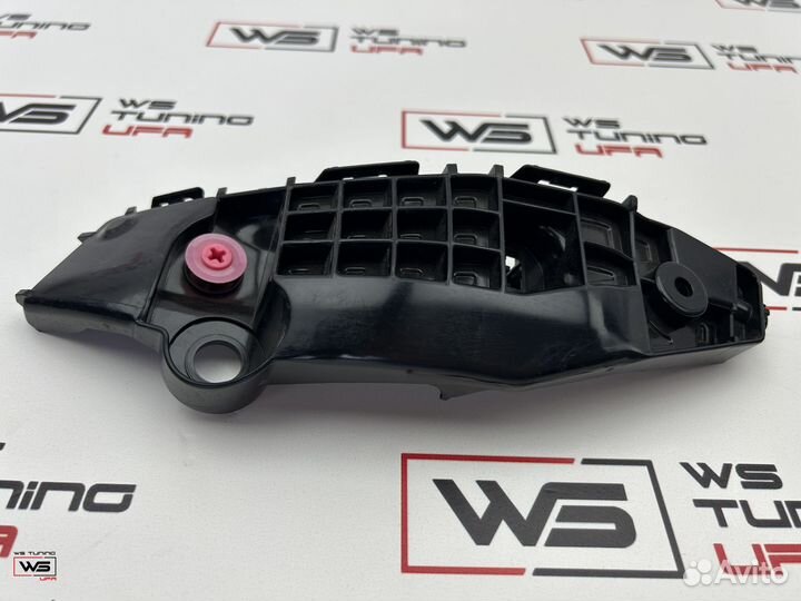 Крепление бампера toyota rav 4 XA50 T136