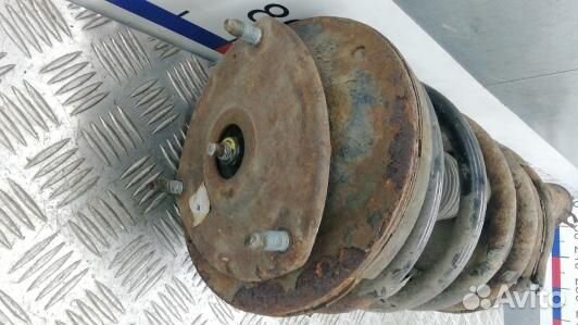 Стойка передняя правая hyundai santa FE 2 (LEA02N5