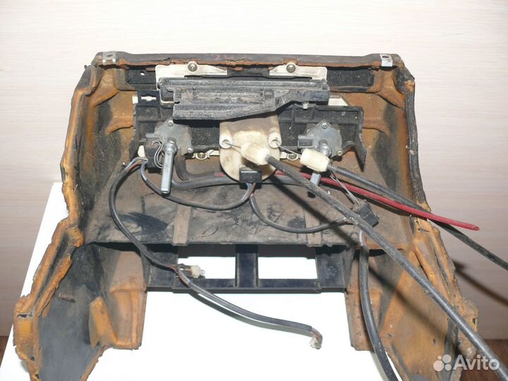 Блок управления печкой Mercedes W201