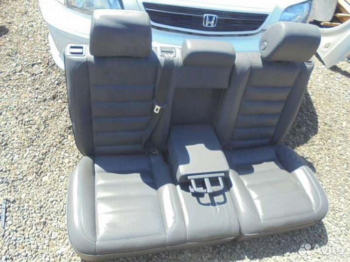 Сидения комплект Volkswagen Touareg 7L6 BHK 2006/7