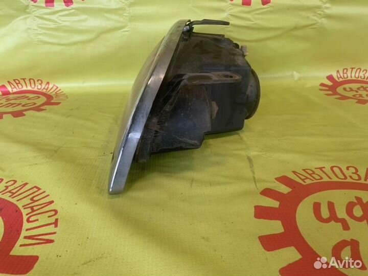 Фара передняя правая Газ 31105