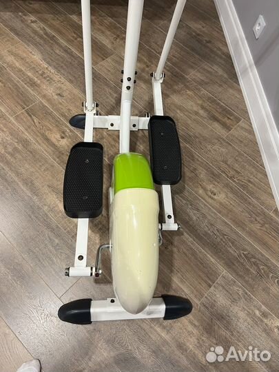 Эллиптический тренажер