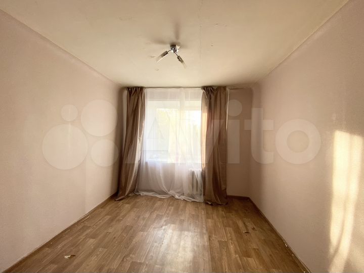 Комната 11,2 м² в 5-к., 3/5 эт.