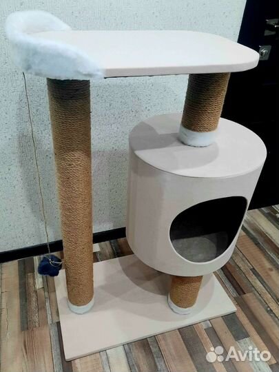 Домик для кошки с когтеточкой