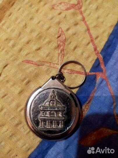 Брелок для ключей