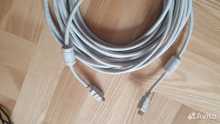 Кабели hdmi, USB, VGA (10 м)