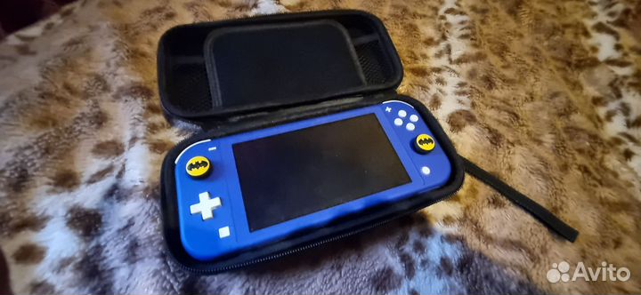 Nintendo switch lite 32gb