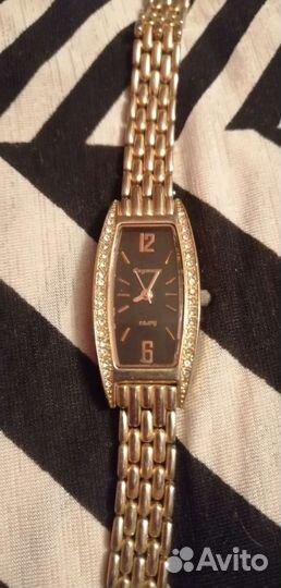 Часы Спутник кварцовые