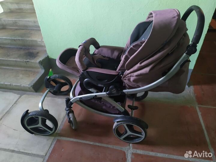 Коляска chicco 3 в 1