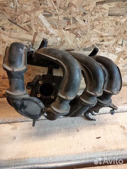 Впускной коллектор на фокус2