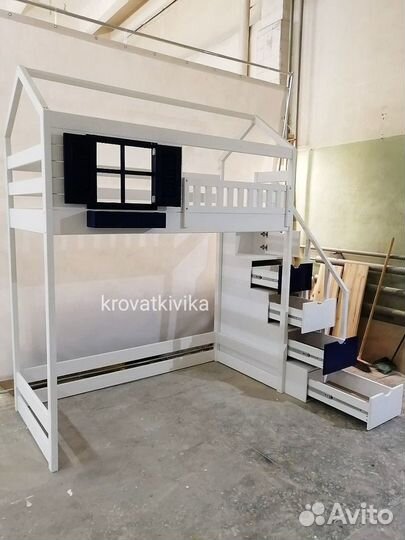 Детская Эко кровать чердак домик лестница комод