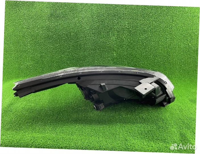 Фара левая Rio 4