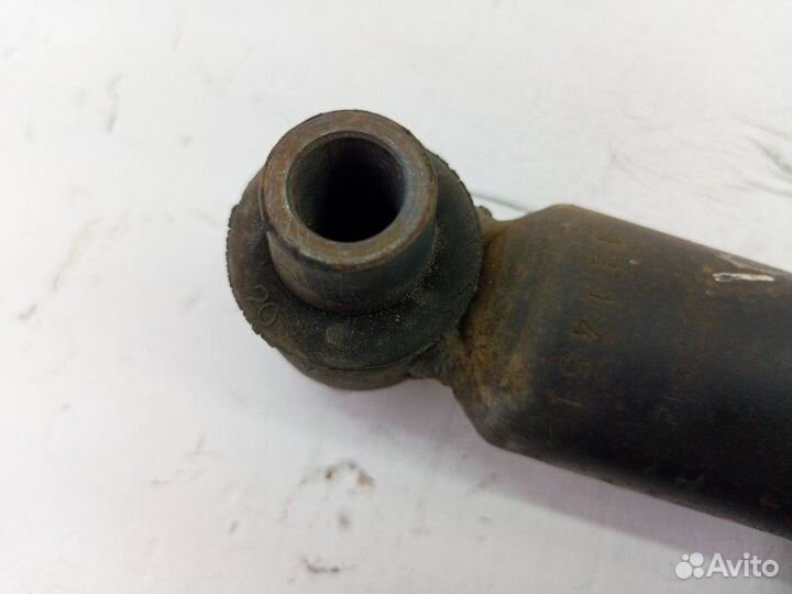 Амортизатор задний Chevrolet Trailblazer GMT360