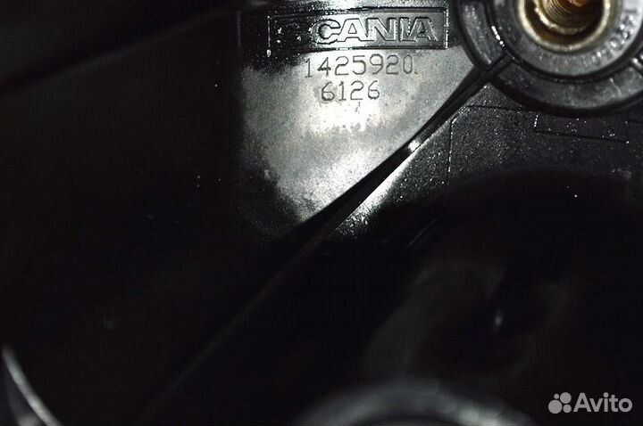 Клапанная крышка scania P-series (01.04)