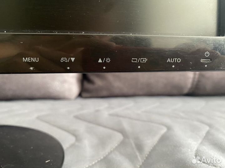 Монитор Samsung 19