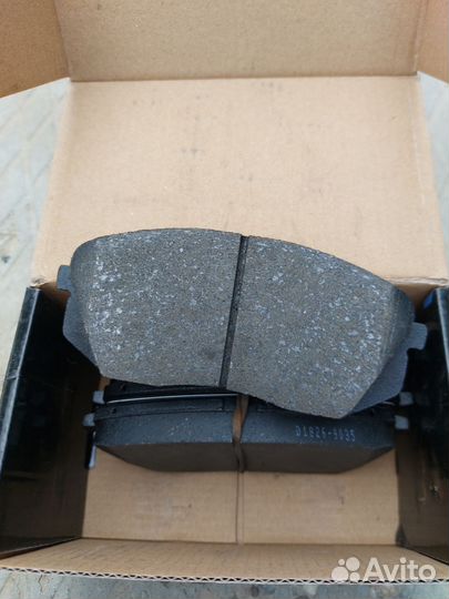 Тормозные колодки передние
