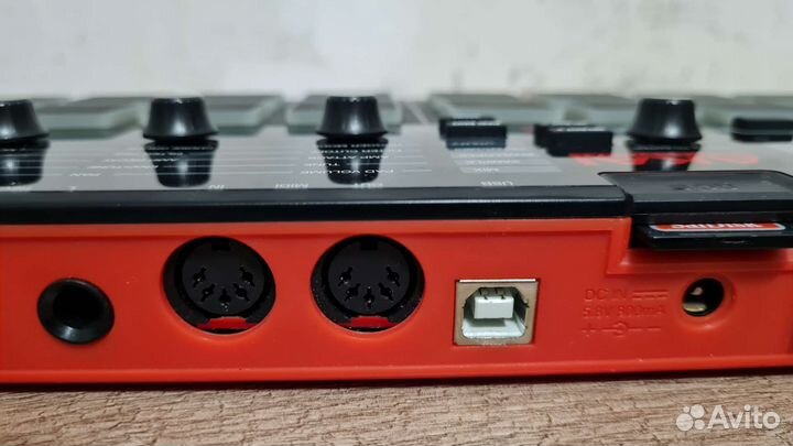 Сэмплер akai mpx16
