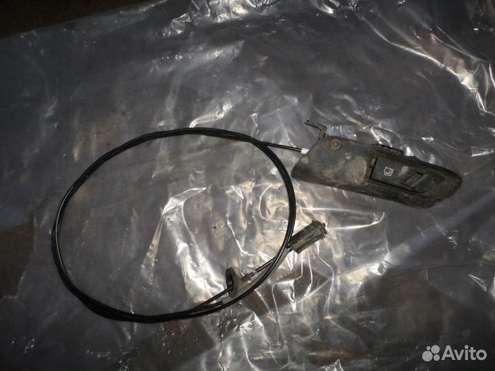 Peugeot 301 трос открывание лючка бензобака