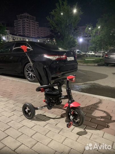 Трехколесный велосипед коляска